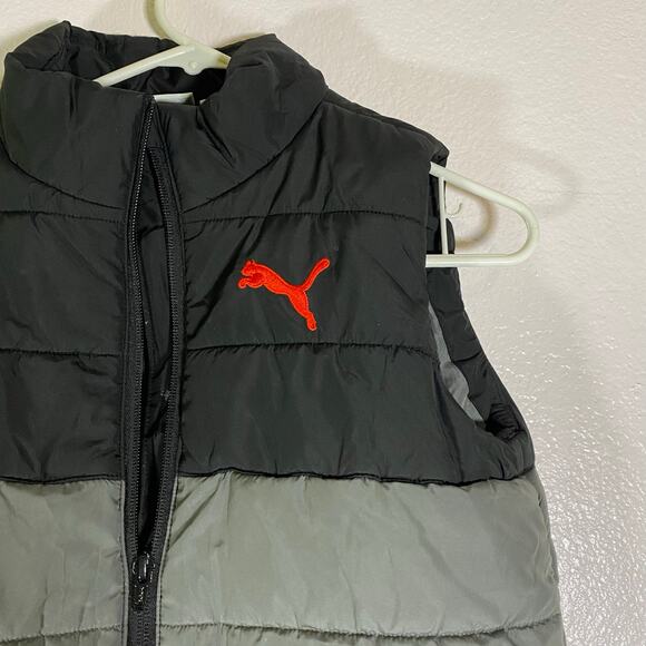 PUMA Black/Gray Zip-Up Puffer Vest Boys Size M 10/12 - Picture 2 of 5